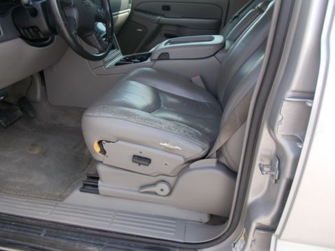 Used 2005 Chevrolet Tahoe 4WD image 7