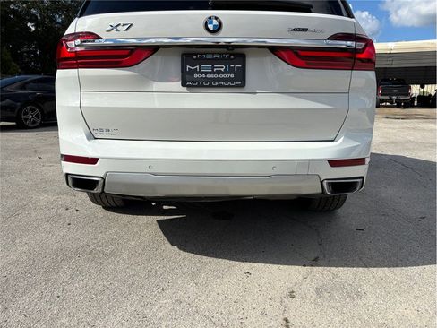 Used 2021 BMW X7 xDrive40i image 18
