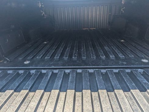 Used 2017 Toyota Tacoma TRD Off-Road image 20