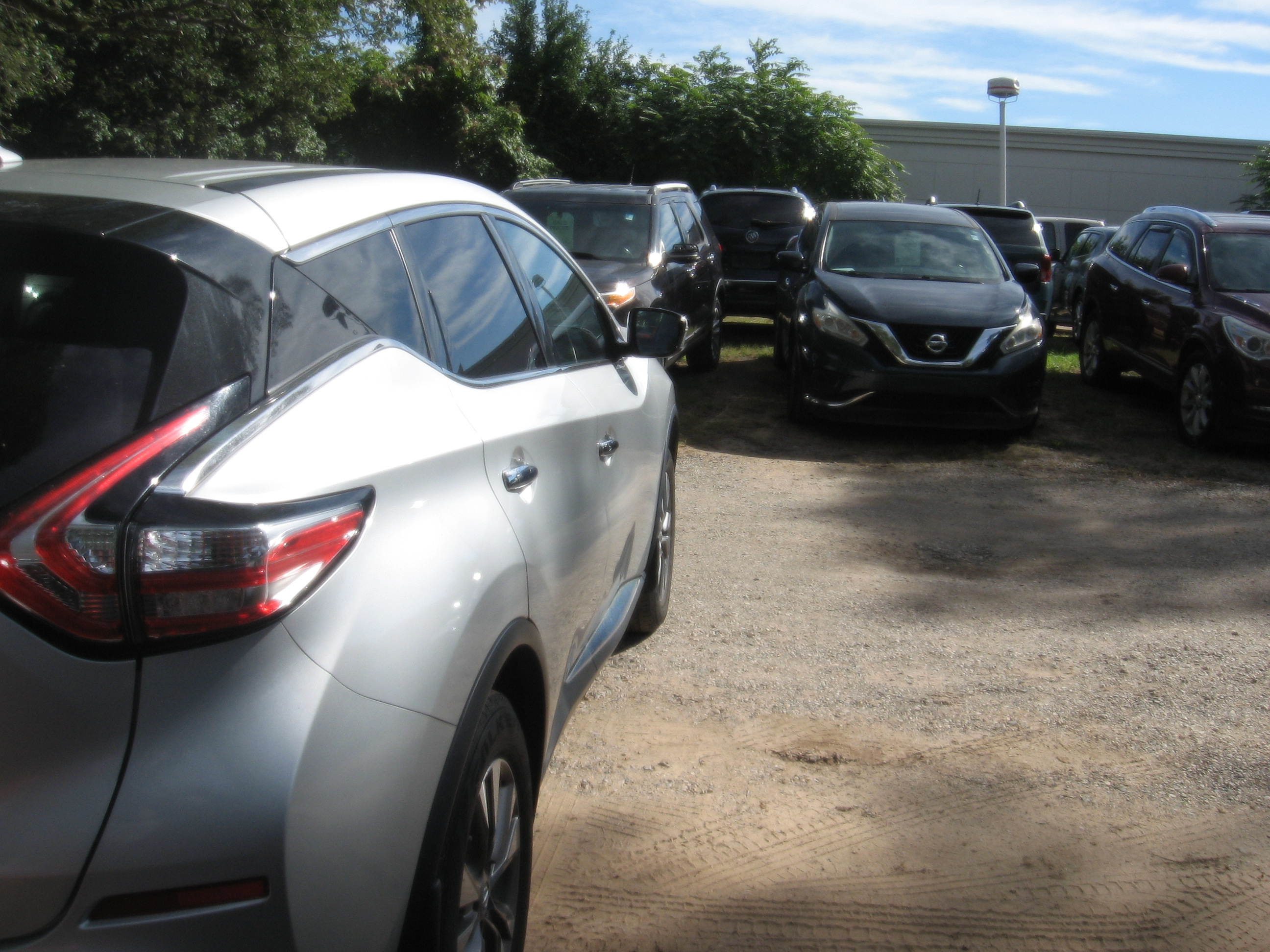 Used 2015 Nissan Murano AWD image 4