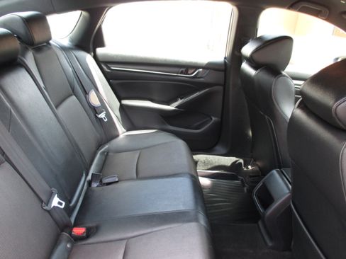 Used 2019 Honda Accord 1.5T Sport Special Edition image 13