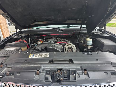 Used 2008 GMC Yukon XL Denali image 10