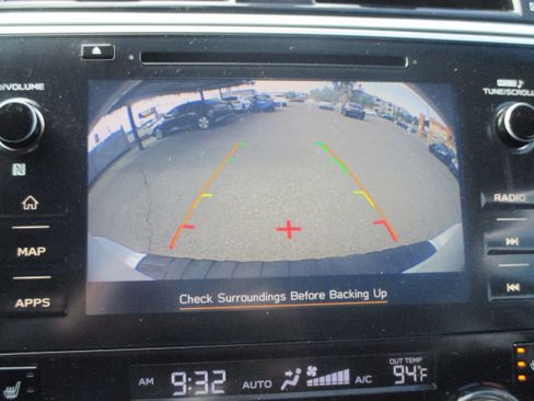Used 2018 Subaru Outback 2.5i Premium Wagon 4D AWD/4WD image 5