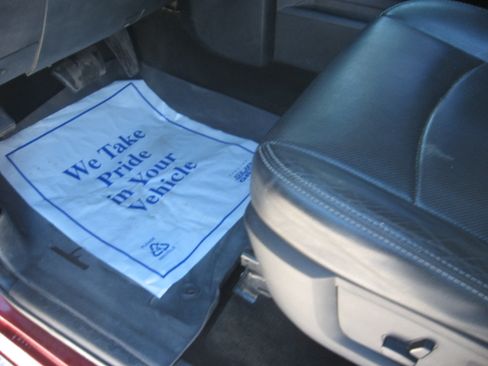 Used 2015 RAM 1500 Laramie image 9