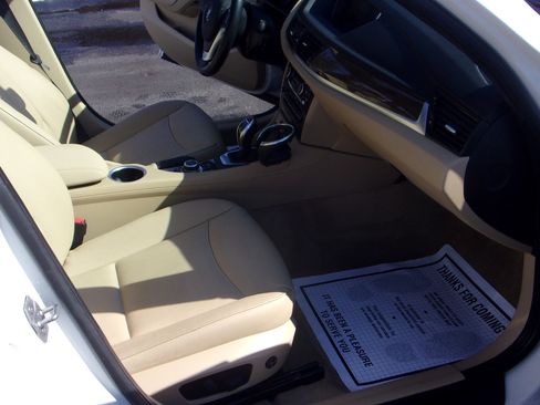 Used 2015 BMW X1 xDrive28i image 26