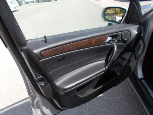Used 2007 Mercedes-Benz C 280 4MATIC Sedan image 5