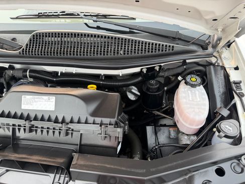 Used 2022 GMC Savana 2500 UNAVAIL RWD image 24