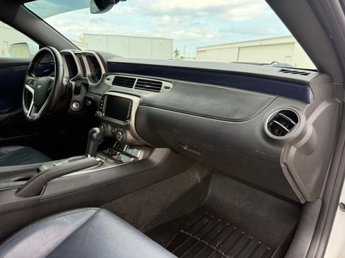 Used 2014 Chevrolet Camaro LT Coupe RWD image 72