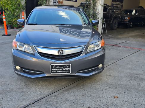 Used 2013 Acura ILX image 17