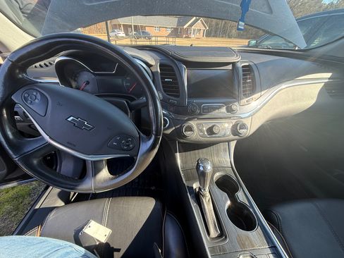 Used 2019 Chevrolet Impala Premier image 5