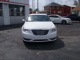 Used 2013 Chrysler 200 Limited image 5