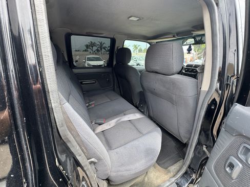 Used 2002 Nissan Frontier 2WD Crew Cab image 18