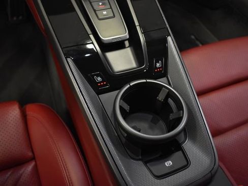 Used 2020 Porsche 911 Carrera S image 17