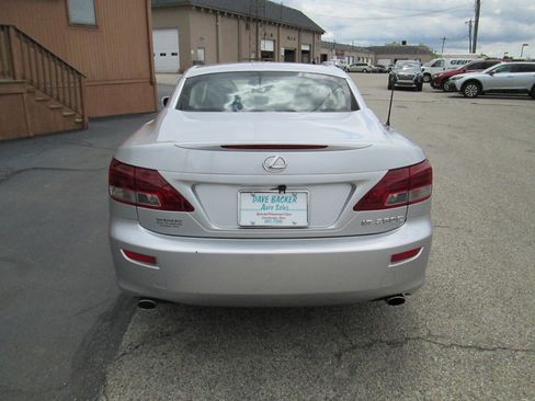 Used 2014 Lexus IS 250C image 7