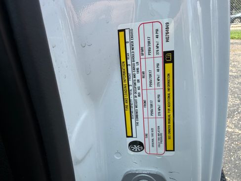 Used 2017 RAM 1500 2WD Regular Cab Tradesman image 18