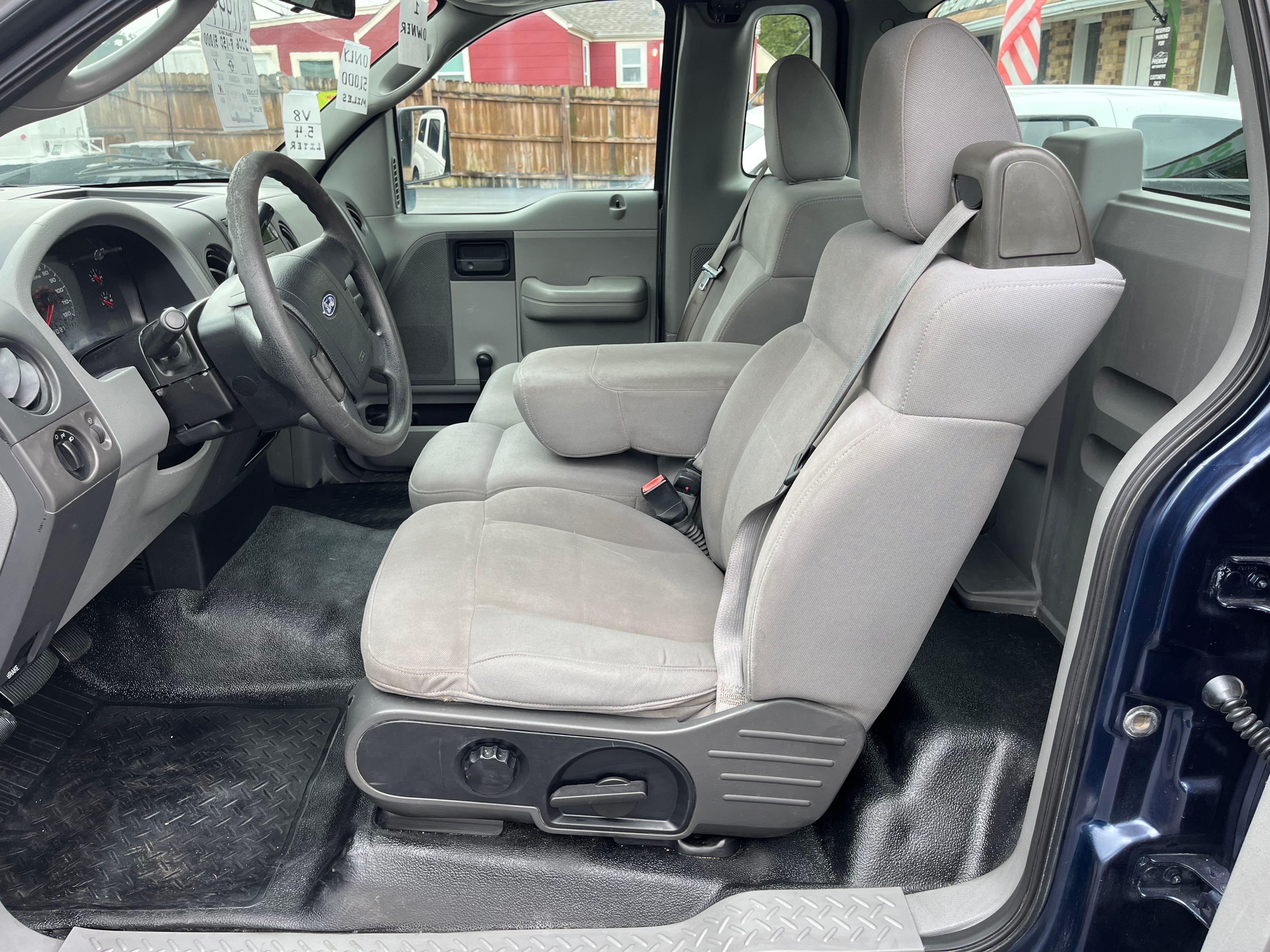 Used 2006 Ford F150 2WD Regular Cab XL image 8