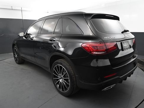 Used 2021 Mercedes-Benz GLC 300 image 3