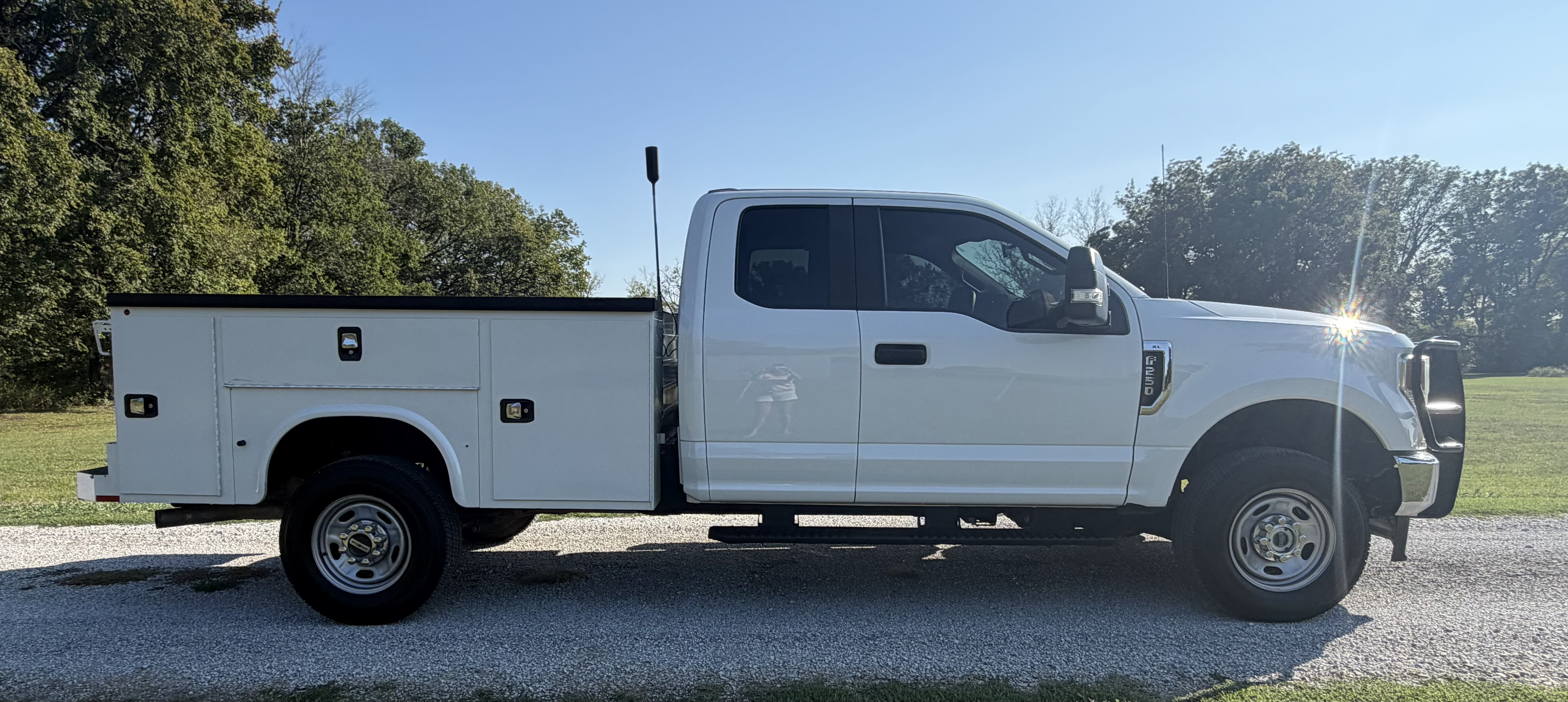 Used 2022 Ford F250 4x4 SuperCab Super Duty image 6