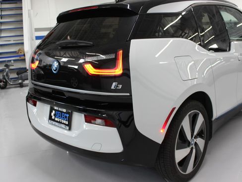 Used 2020 BMW i3 image 8
