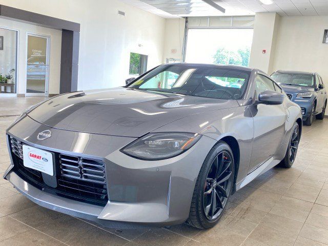Used 2025 Nissan Z Performance RWD image 4