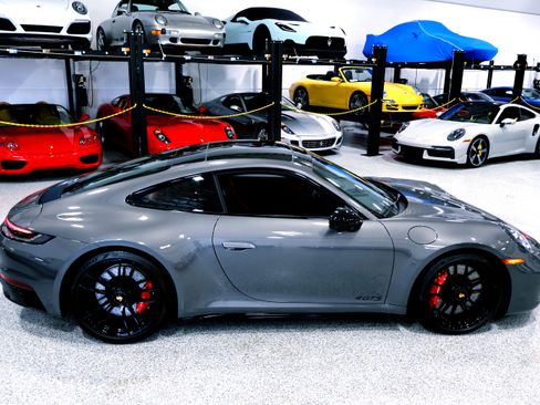 Used 2024 Porsche 911 Carrera 4 GTS image 11