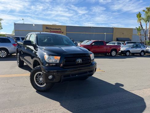 Used 2012 Toyota Tundra SR5 image 1
