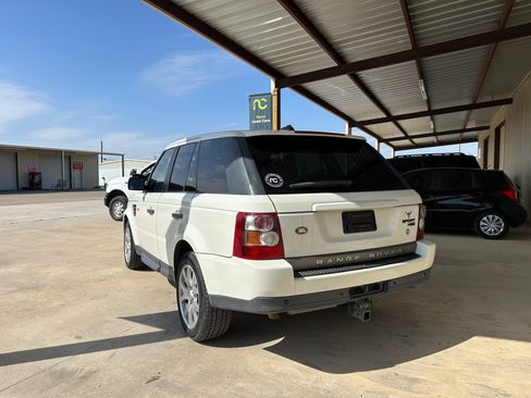 Used 2008 Land Rover Range Rover Sport HSE image 4