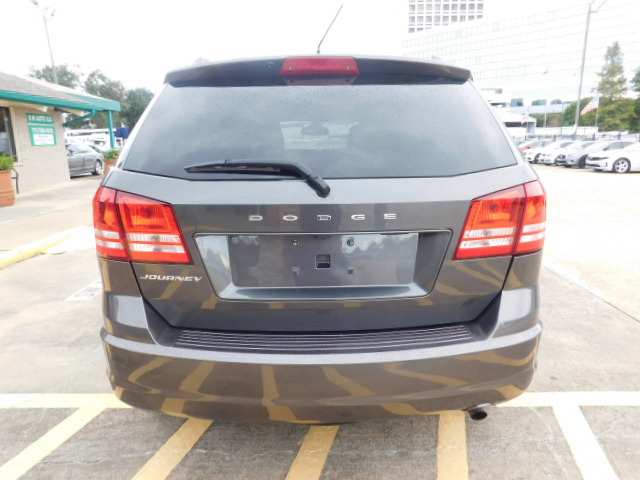 Used 2019 Dodge Journey FWD SE image 6