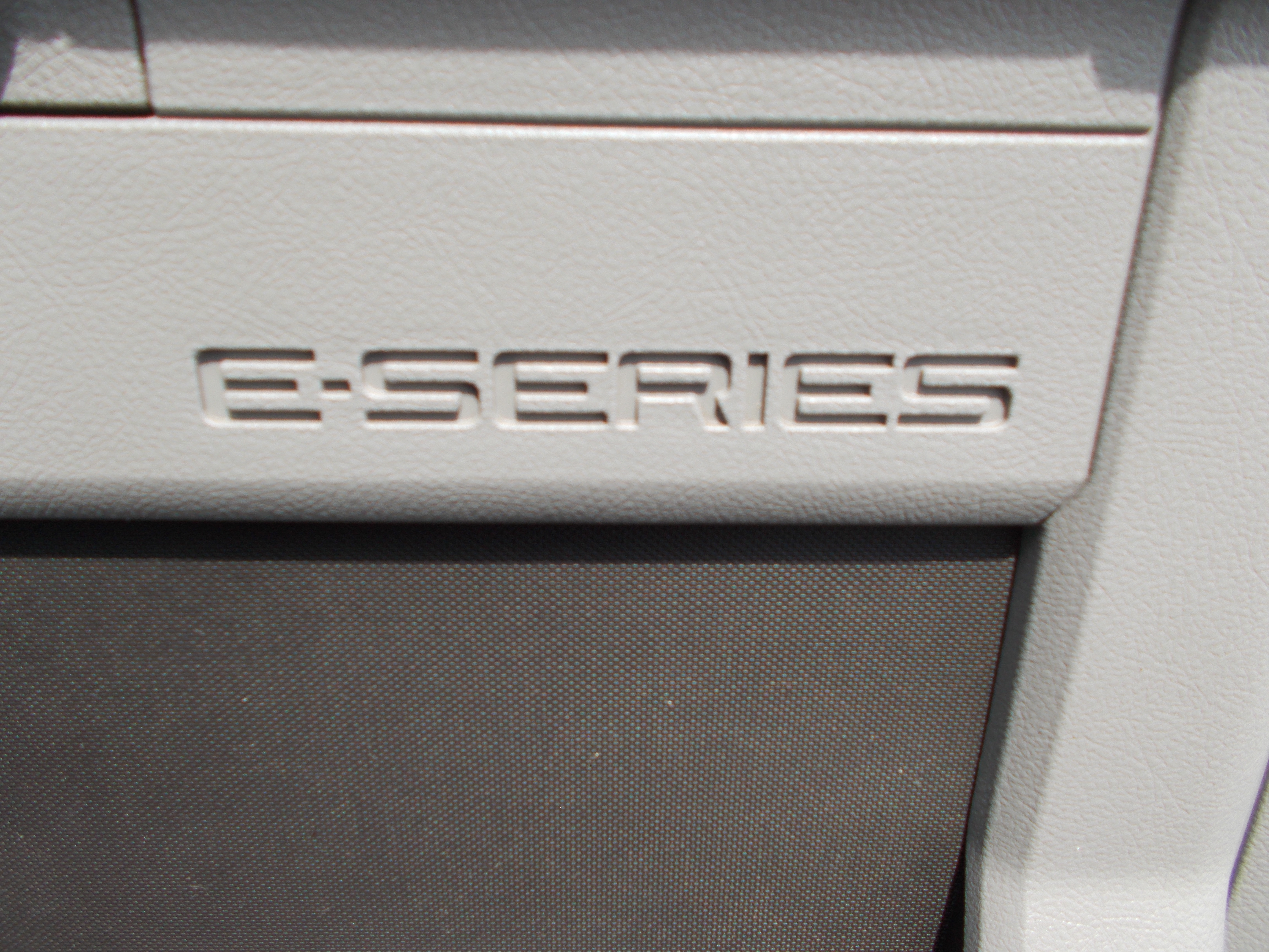 Used 2016 Ford E-350 and Econoline 350 XL RWD image 20