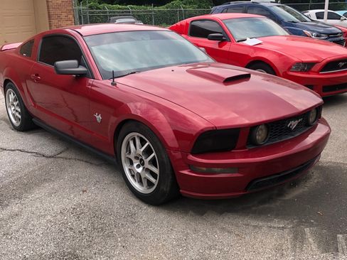 Used 2009 Ford Mustang GT Coupe RWD image 1