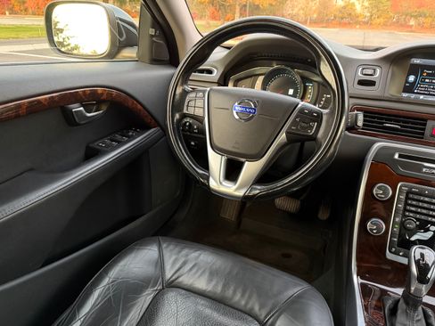 Used 2015 Volvo XC70 T6 Platinum image 62
