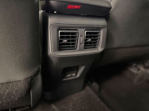 Used 2025 Toyota RAV4 XLE image 16