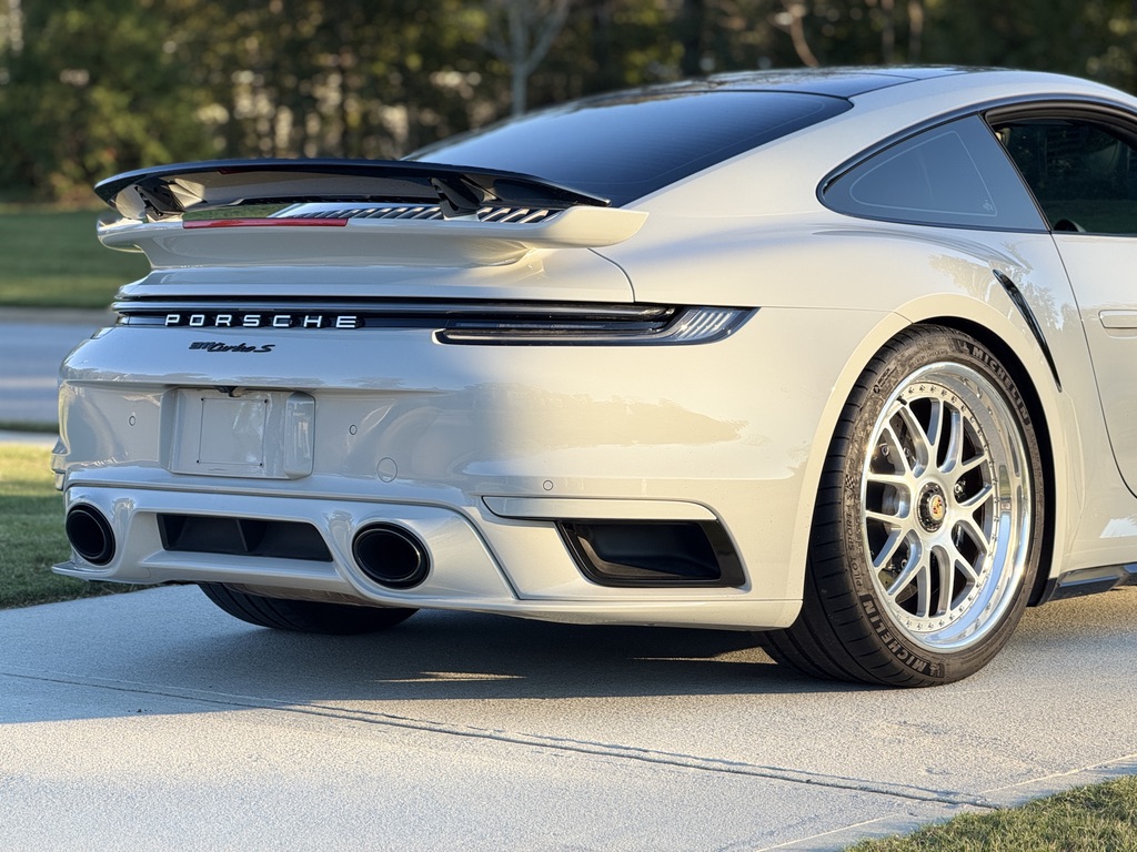 Used 2022 Porsche 911 Turbo S Coupe AWD/4WD image 3
