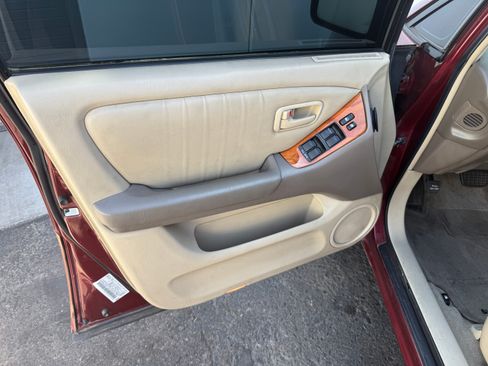 Used 1999 Lexus RX 300 AWD/4WD image 7