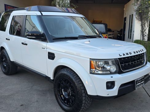 Used 2015 Land Rover LR4 HSE LUX image 60