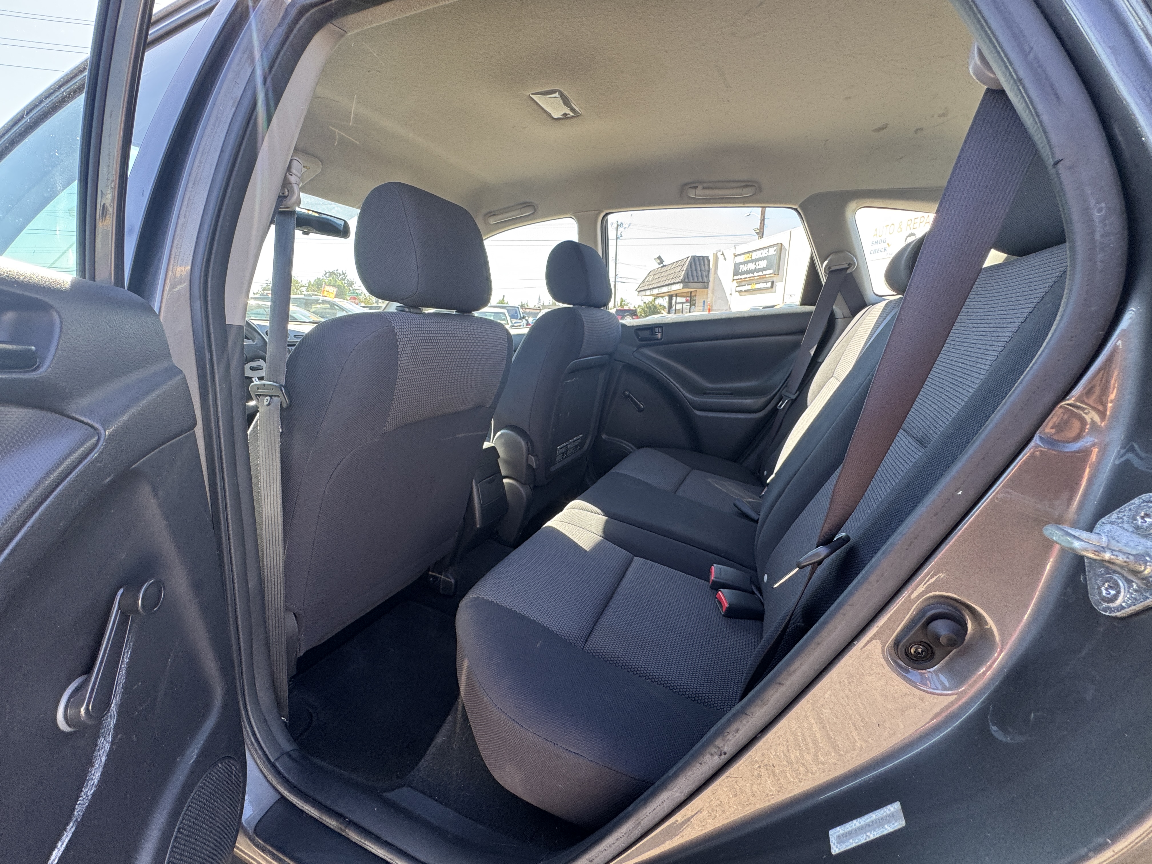Used 2006 Pontiac Vibe UNAVAIL FWD image 18