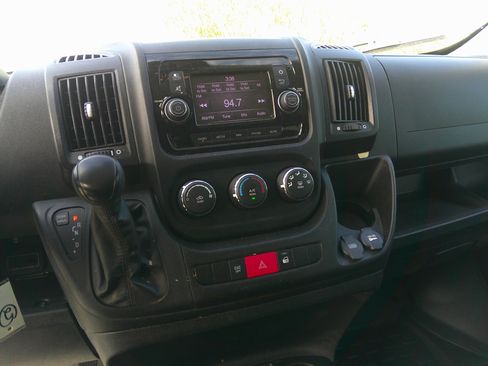 Used 2021 RAM ProMaster 1500 136 High Roof FWD image 17
