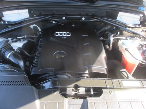 Used 2016 Audi Q5 2.0T Premium Plus AWD/4WD image 19