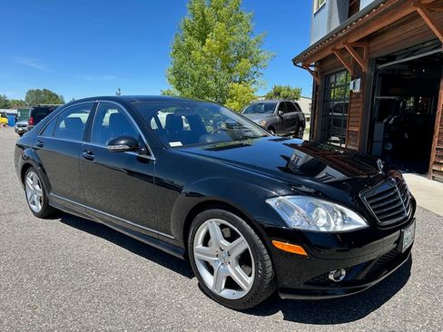 Used 2008 Mercedes-Benz S 550 4MATIC image 2