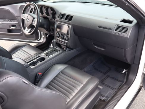 Used 2013 Dodge Challenger R/T Plus RWD image 17