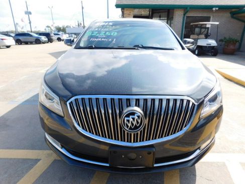Used 2015 Buick LaCrosse Leather image 3