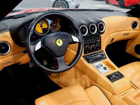 Used 2005 Ferrari 575M Maranello Superamerica RWD image 31