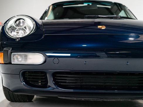 Used 1998 Porsche 911 Carrera S image 36