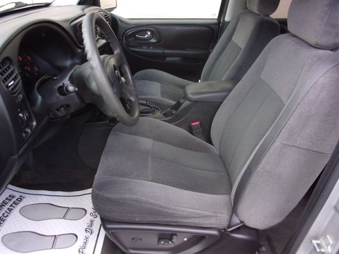 Used 2008 Chevrolet TrailBlazer LT RWD image 8