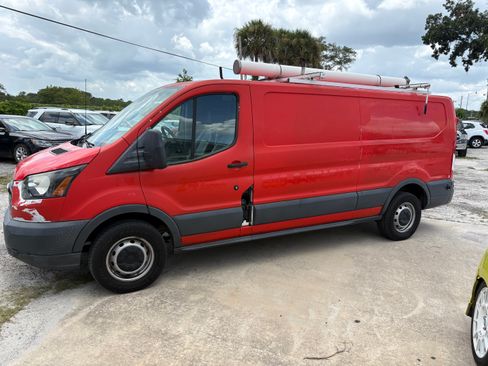 Used 2018 Ford Transit 250 148 Low Roof RWD image 5