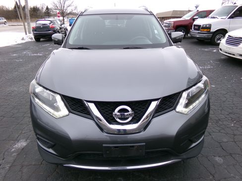 Used 2015 Nissan Rogue SV image 8
