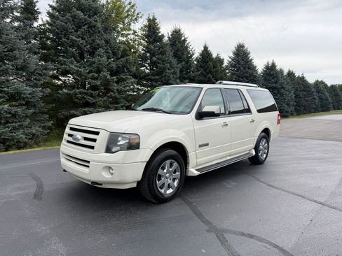 Used 2007 Ford Expedition EL 4WD Limited image 1