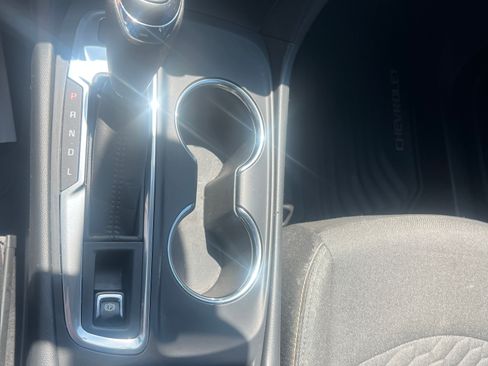 Used 2020 Chevrolet Equinox LT image 13