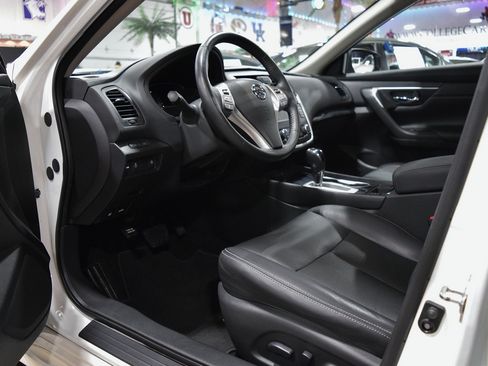Used 2016 Nissan Altima 2.5 SL image 16