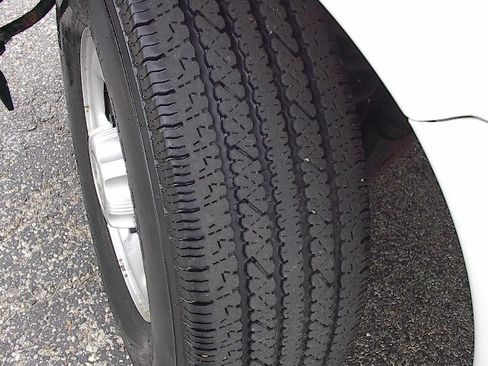 Used 2021 Chevrolet Express 3500 image 22